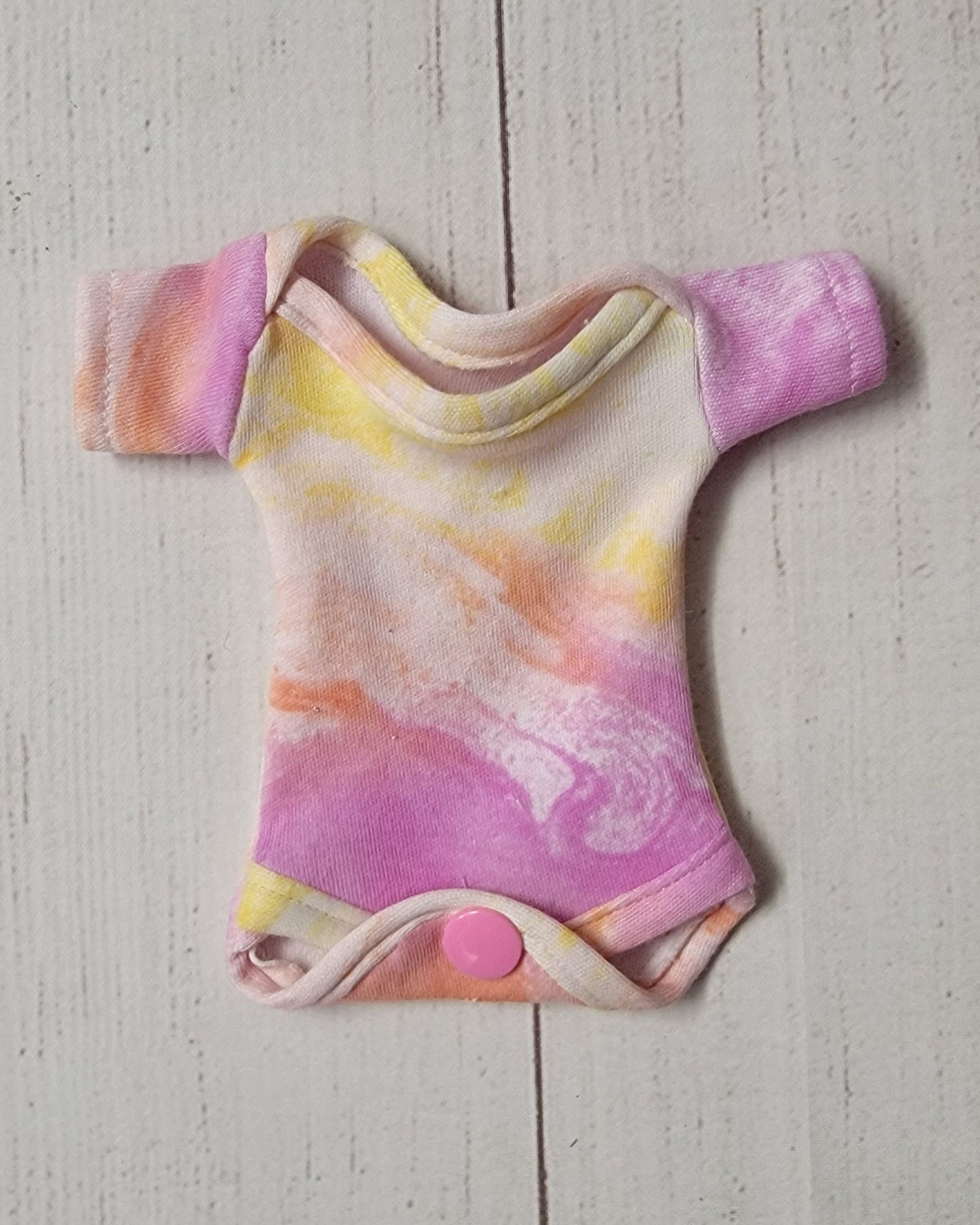 Onesee Doll Outfit