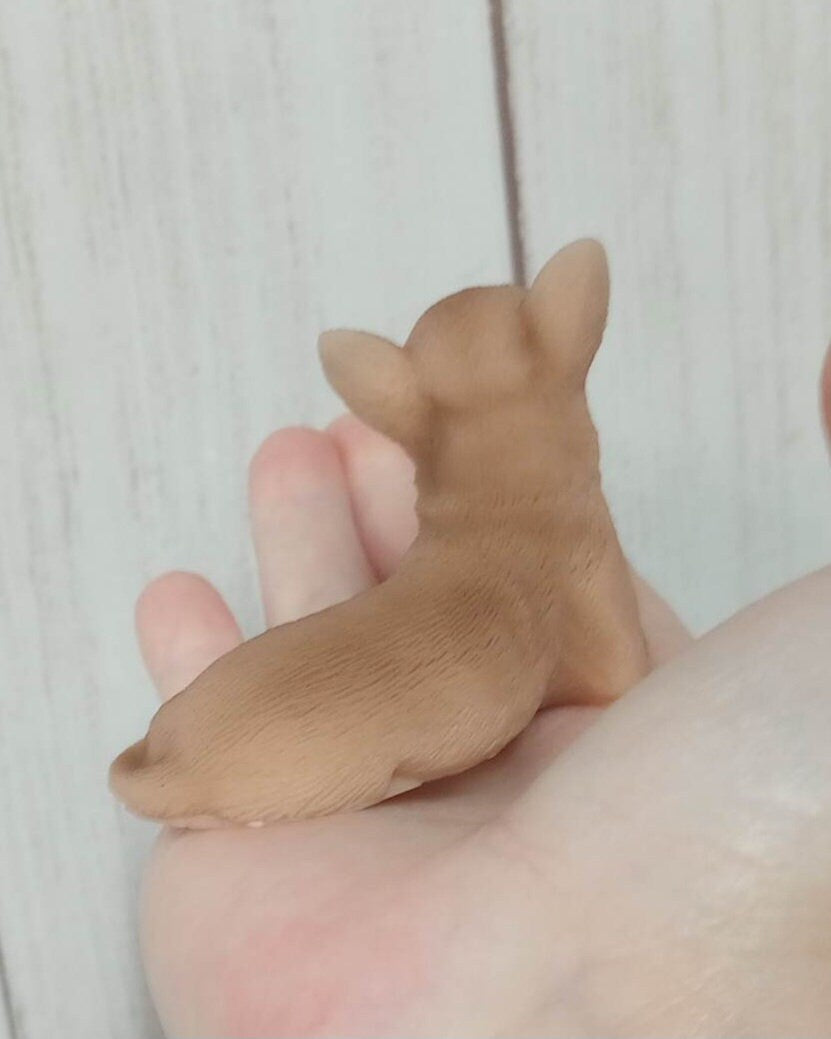 3" Silicone Chihuahua Dog Shelf Sitter