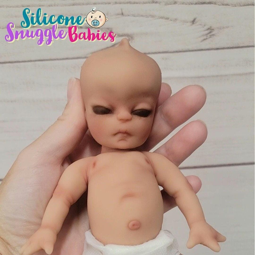 Handmade 7" Alien Silicone Baby Doll "Lunar" Enhanced Realism Edition