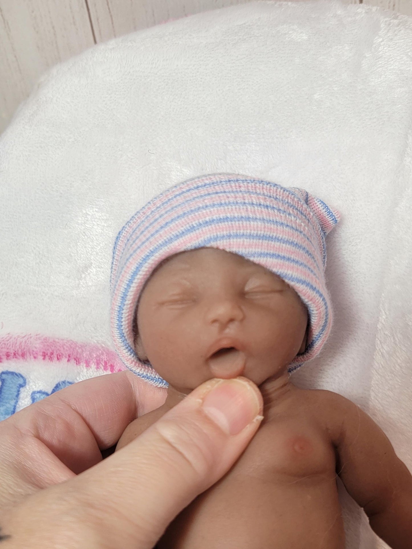 Handmade 8" Silicone Baby Doll - Izzy Enhanced Realism Edition