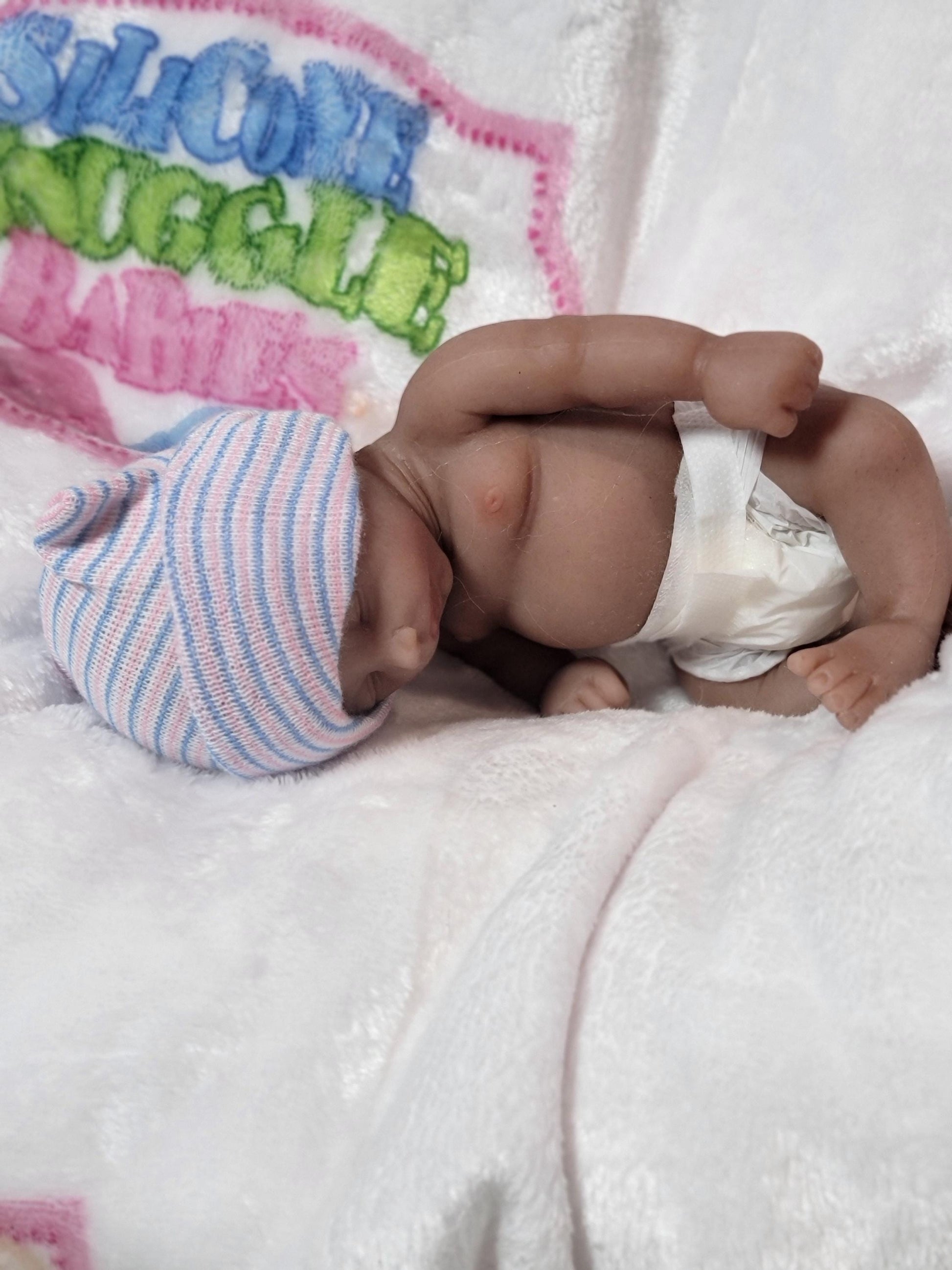 Handmade 8" Silicone Baby Doll - Izzy Enhanced Realism Edition